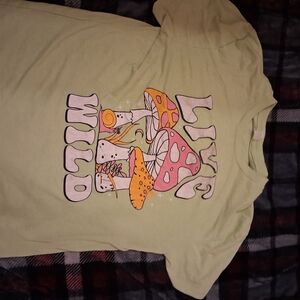 Live Wild Mushroom Graphic Tee - Light Green